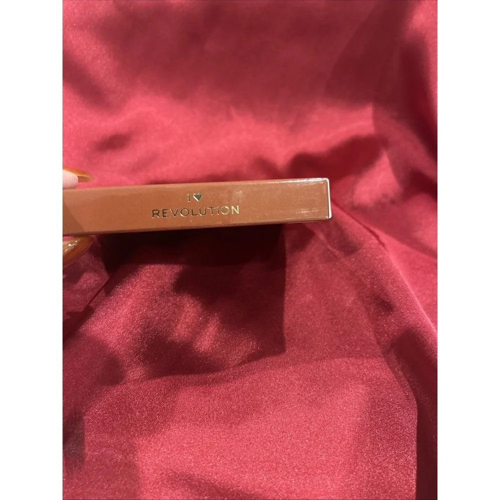 I Love Revolution Cocoa Pebbles Highlighter Palette‎ Girl Gift Makeup New Blush